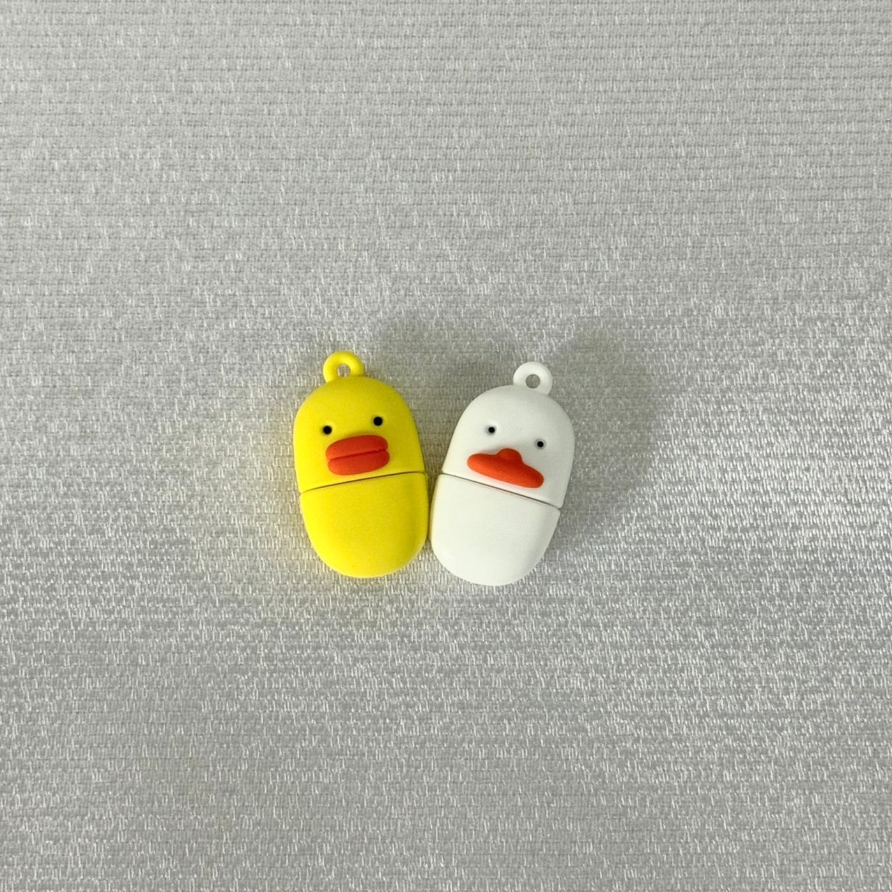 ガチョウUSB|刺しゅうデータと一緒にお届け