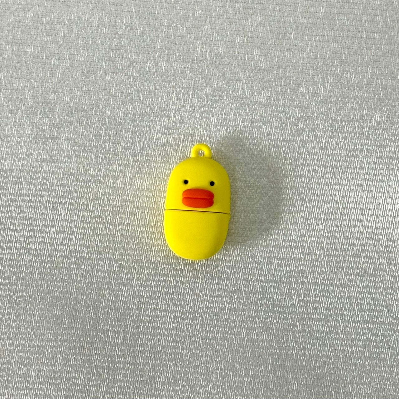 アヒルUSB｜刺しゅうデータと一緒にお届け