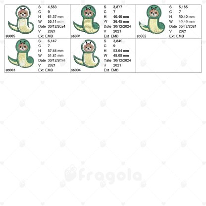 ヘビのきぐるみくま